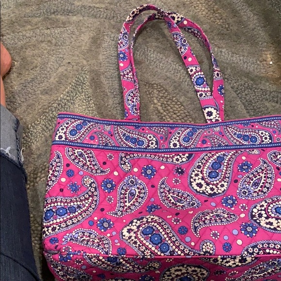 Vera Bradley Handbags - Vera Bradley bag